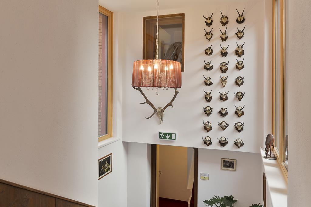 Haus Anna Apartments Langen am Arlberg Exteriér fotografie